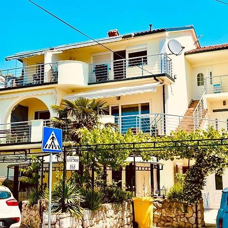 Velebit Apartments Dramalj Exteriör bild
