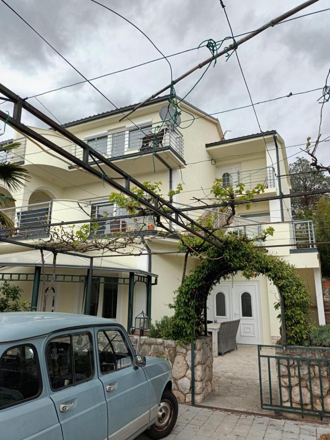 Velebit Apartments Dramalj Exteriör bild